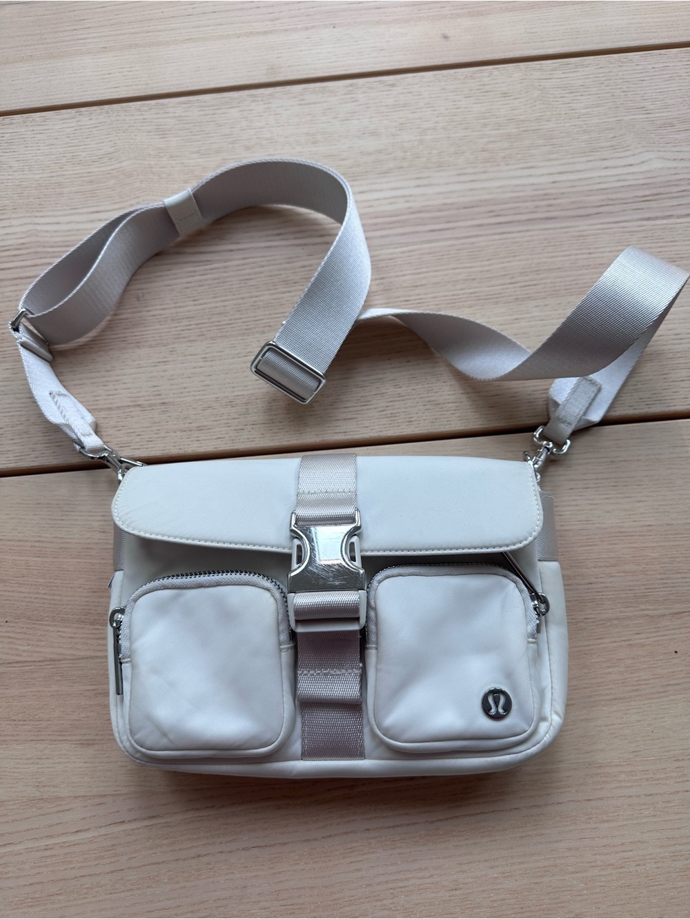 lululemon athletica Cream White Crossbody Messenger Bag